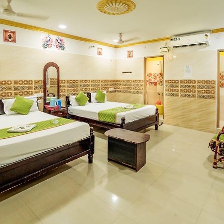Hotel Sri Vinayaga Residency Rāmeswaram Esterno foto