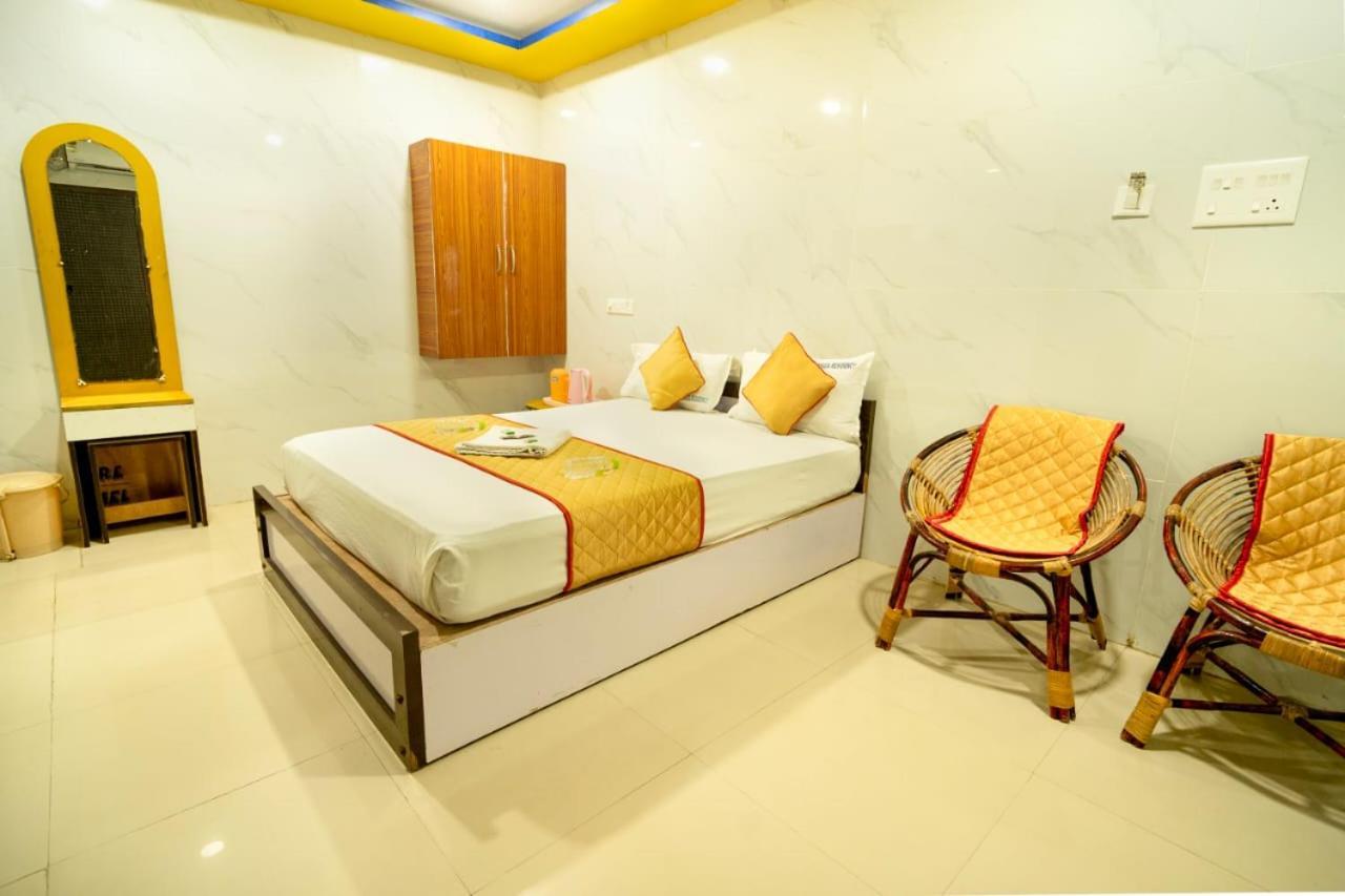 Hotel Sri Vinayaga Residency Rāmeswaram Esterno foto