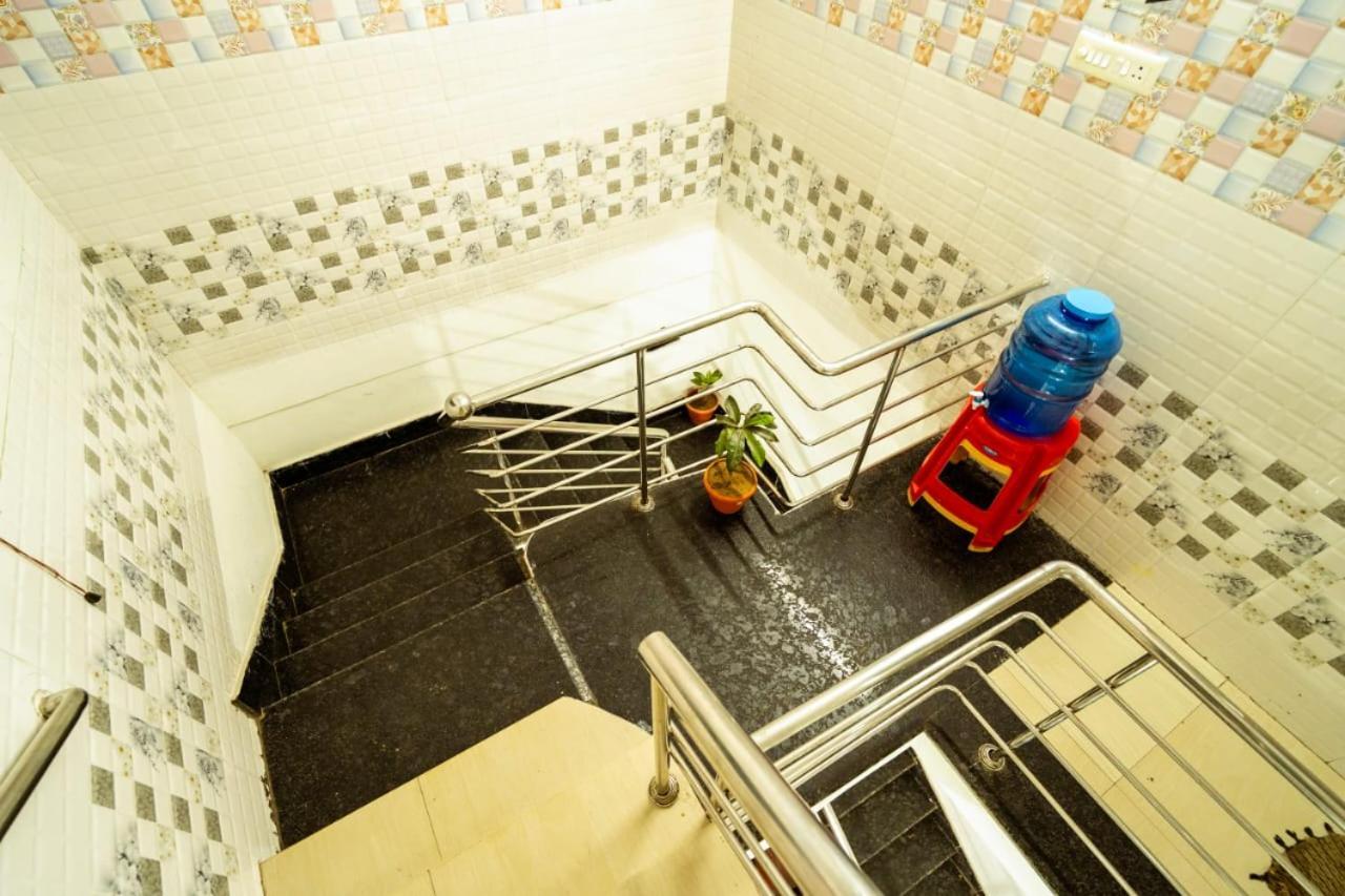 Hotel Sri Vinayaga Residency Rāmeswaram Esterno foto
